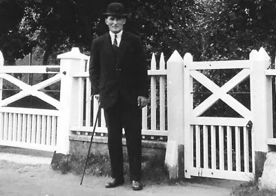 J Dilnot Smith & Son Funeral Directors