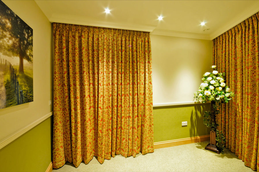 J Dilnot Smith & Son Funeral Directors