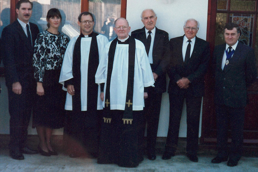 J Dilnot Smith & Son Funeral Directors